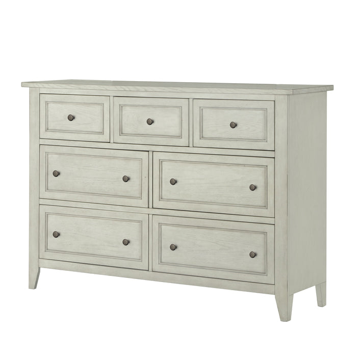 Raelynn - 7 Drawer Dresser In Weathered White