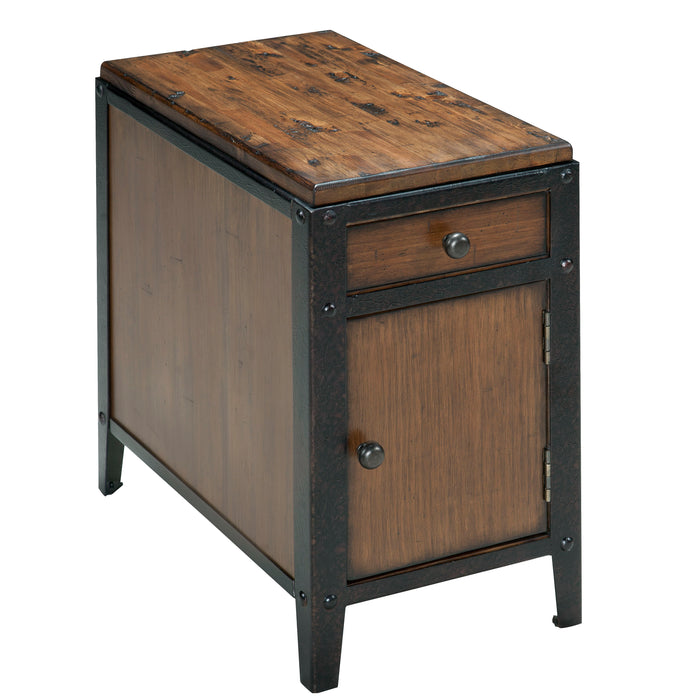 Pinebrook - Chairside Door End Table